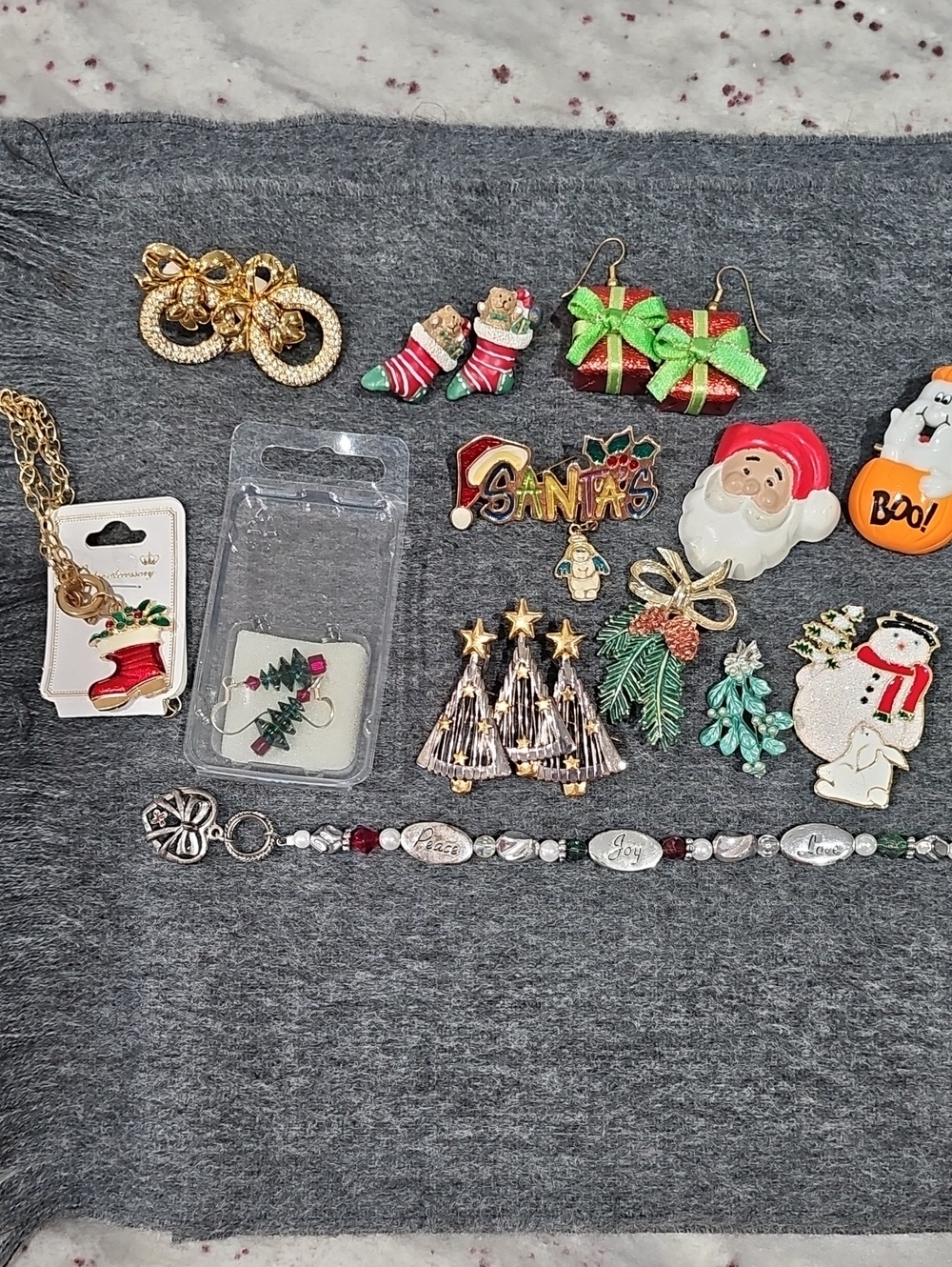Assorted Holiday Pins, Necklace, Bracelet & Earrings